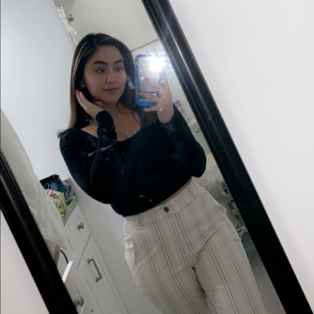 Meet your Posher, Samantha